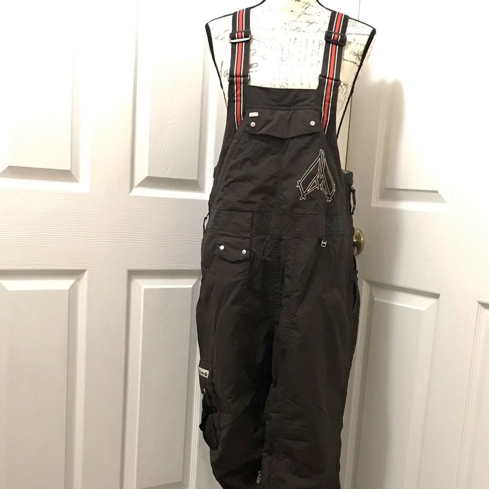 Women’s Section Ski Snowboard Bibs Brown Red Black Large